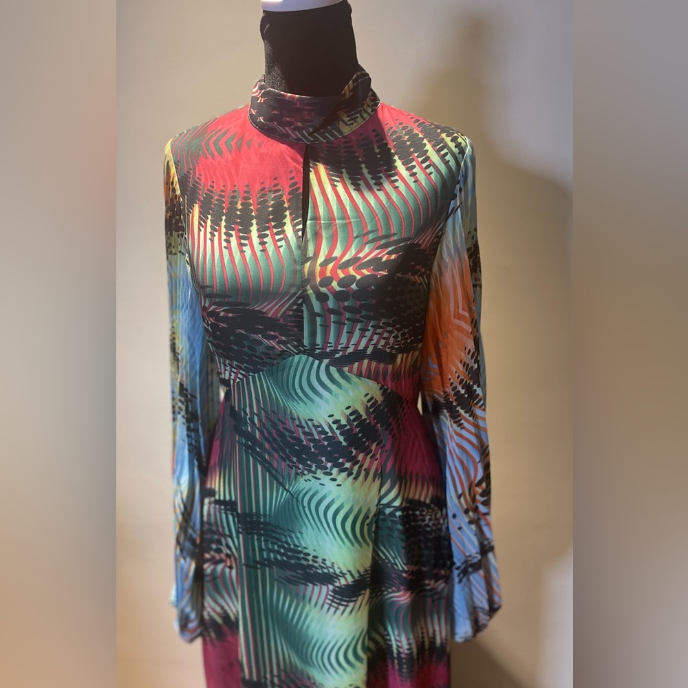 Gracia Abstract Maxi Dress - Picture 2 of 3